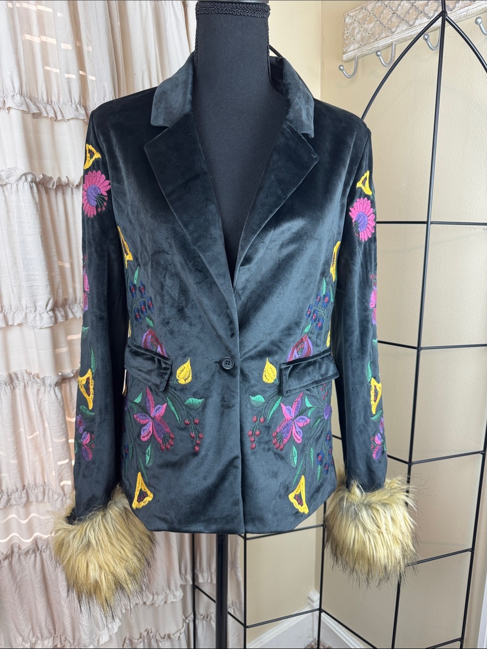 Central Park West Black Velvet Floral Embroidered Blazer Detachable Fur Cuffs